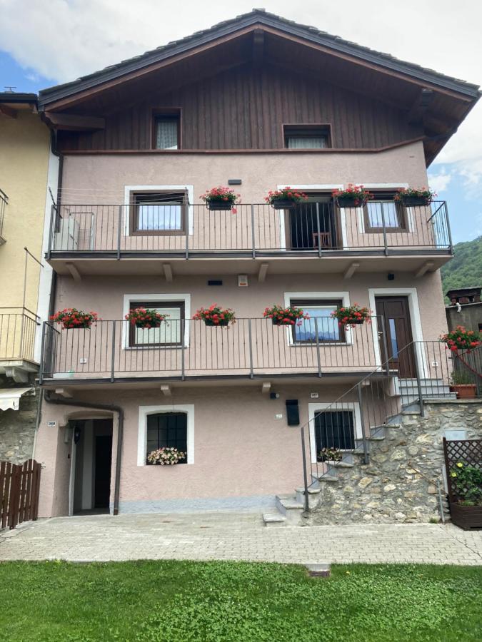 Senin House Villa Аоста Екстериор снимка